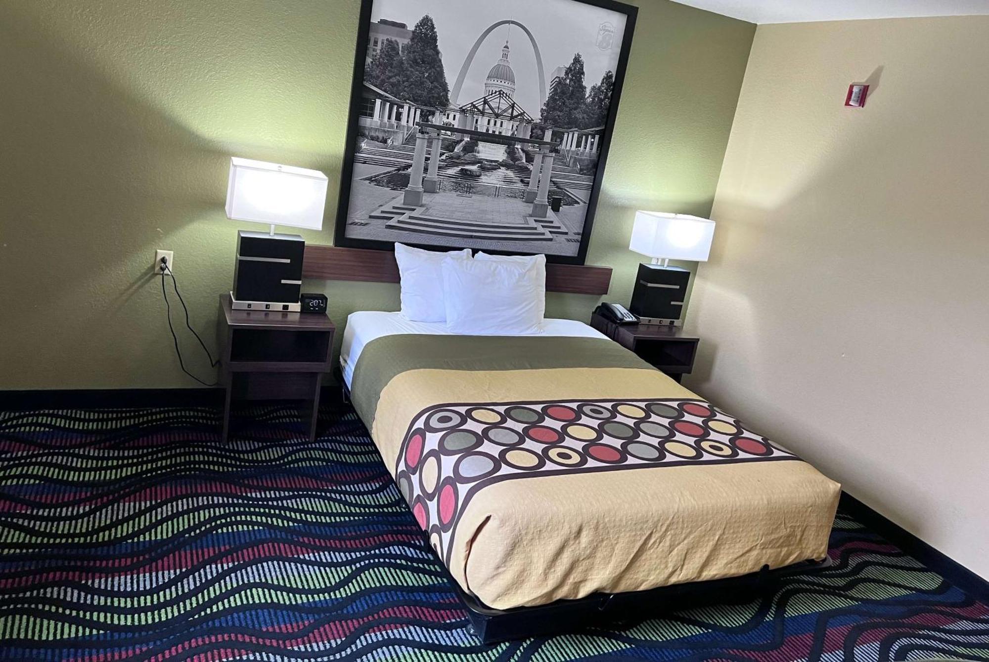 Hotel Super 8 By Wyndham Farmington Extérieur photo