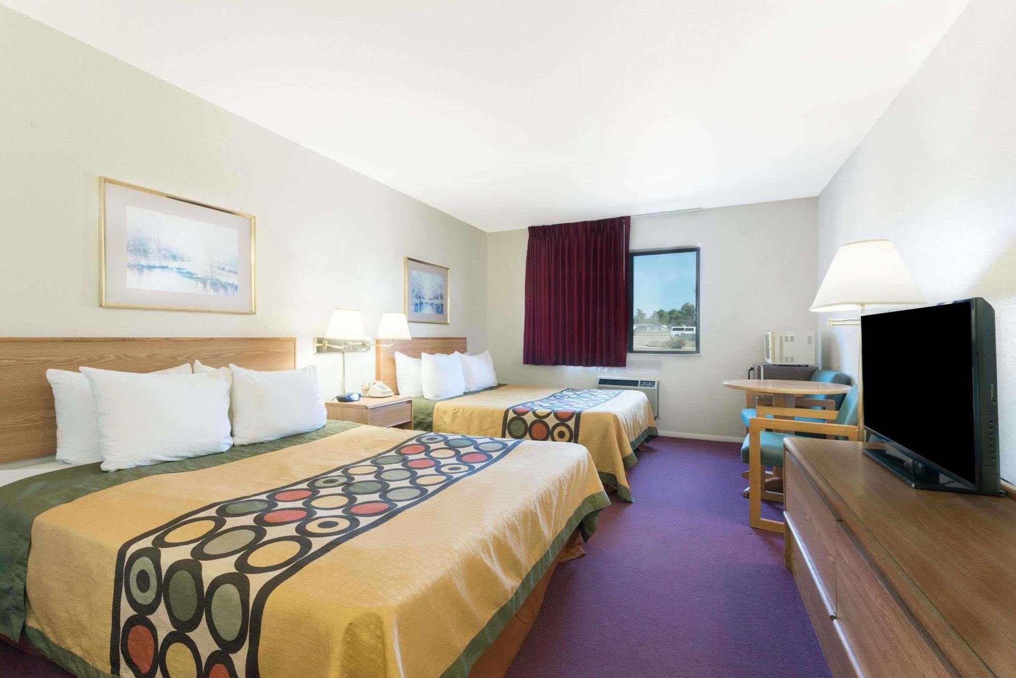 Hotel Super 8 By Wyndham Farmington Extérieur photo